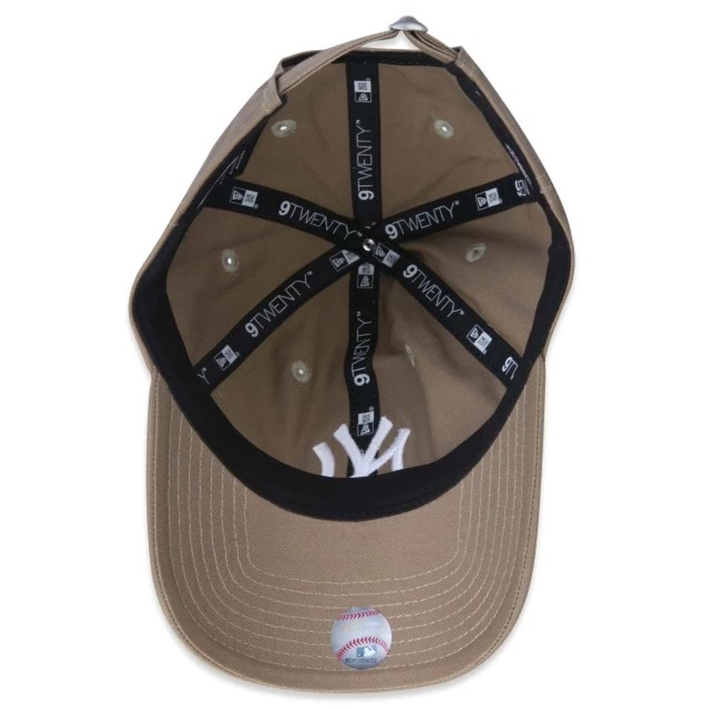 Bone-New-Era-Feminino-9TWENTY-Strapback-MLB-New-York-Yankees-Aba-Curva