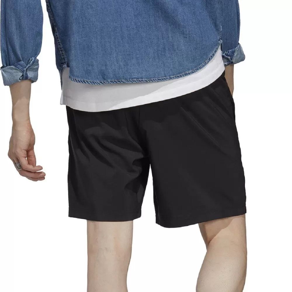 Short-Adidas-Essential-Logo