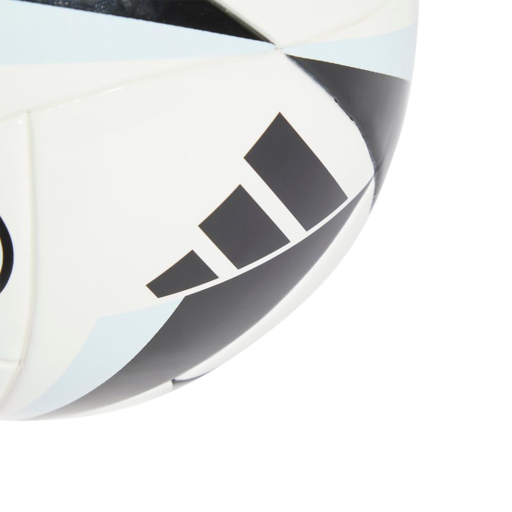 Mini-Bola-Adidas-Real-Madrid