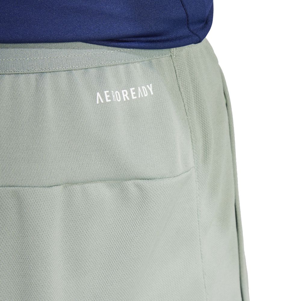 Bermuda-Adidas-Essentials-Logo