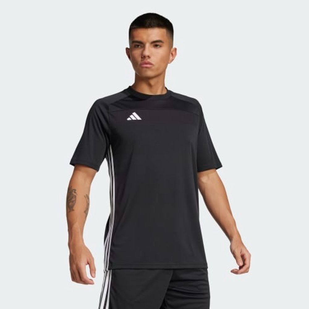 Camisa-ADIDAS-Tiro-25-Essentials---Performance-Sustentavel-para-o-Futebol-Moderno