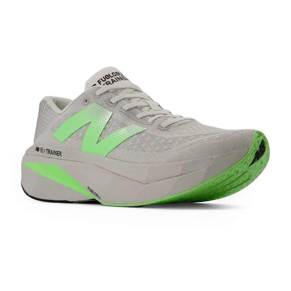 Tenis-New-Balance-FuelCell-Supercomp-Trainer-V3