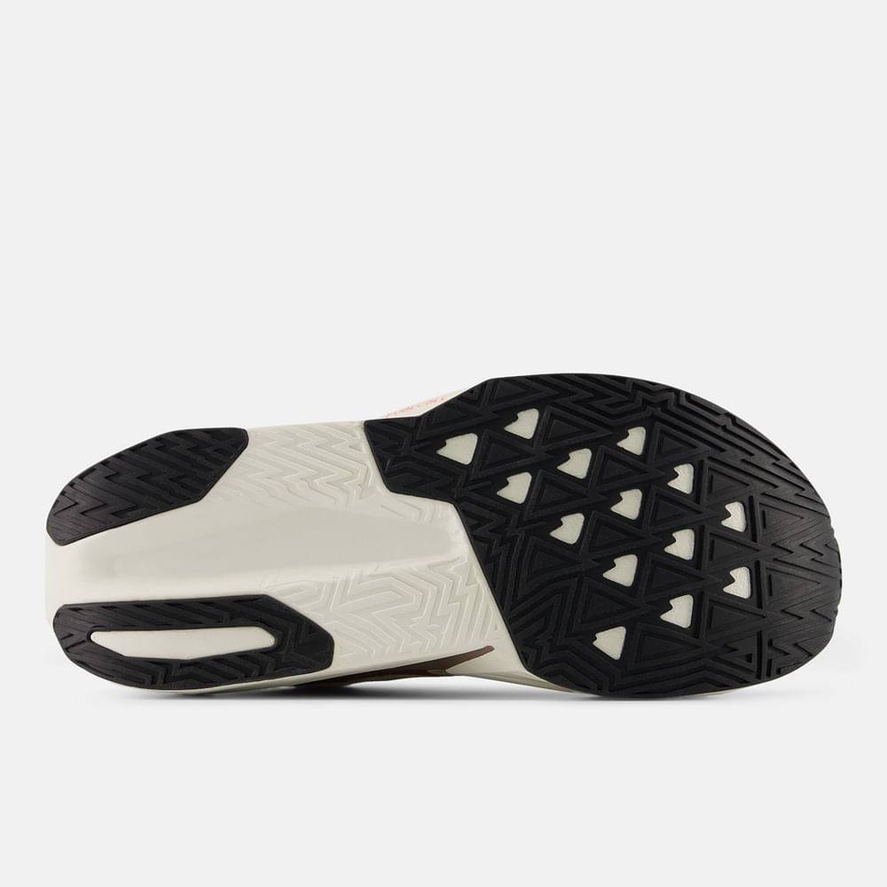Tenis-New-Balance-FuelCell-Rebel-v5
