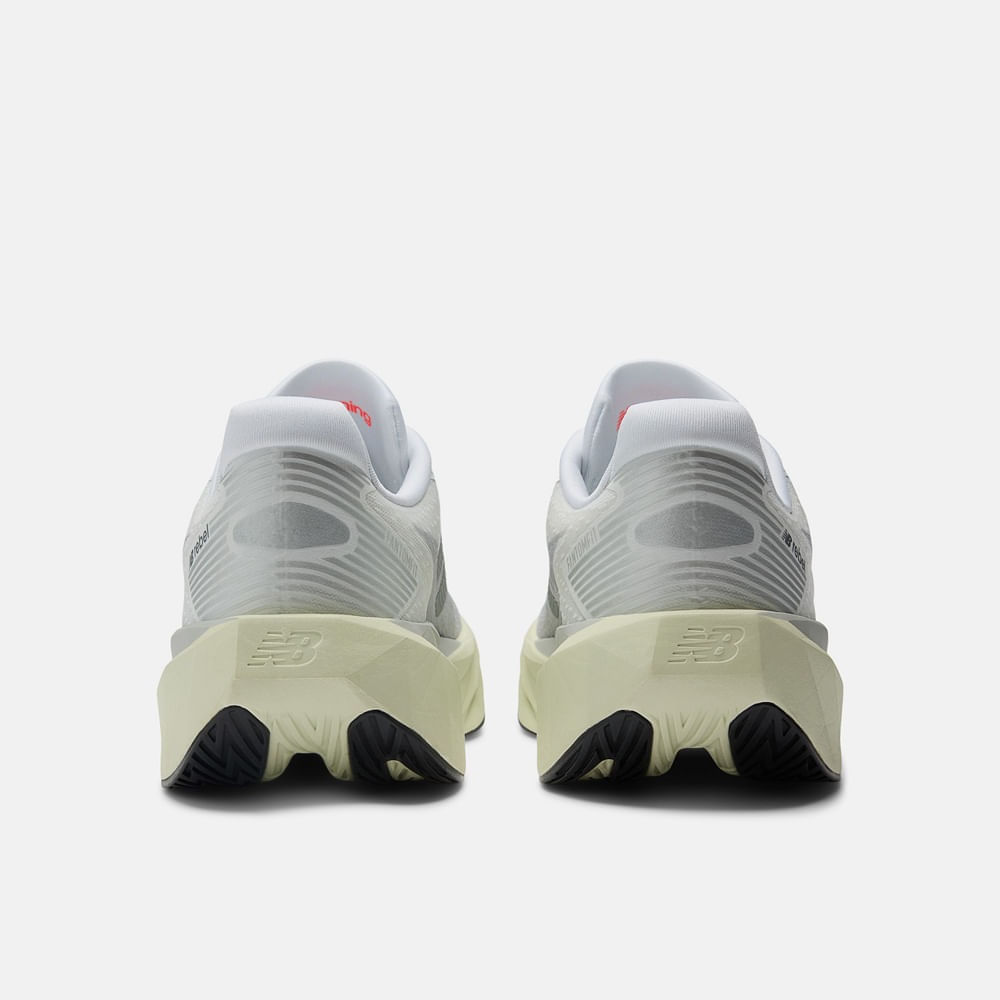 Tenis-New-Balance-FuelCell-Rebel-v5