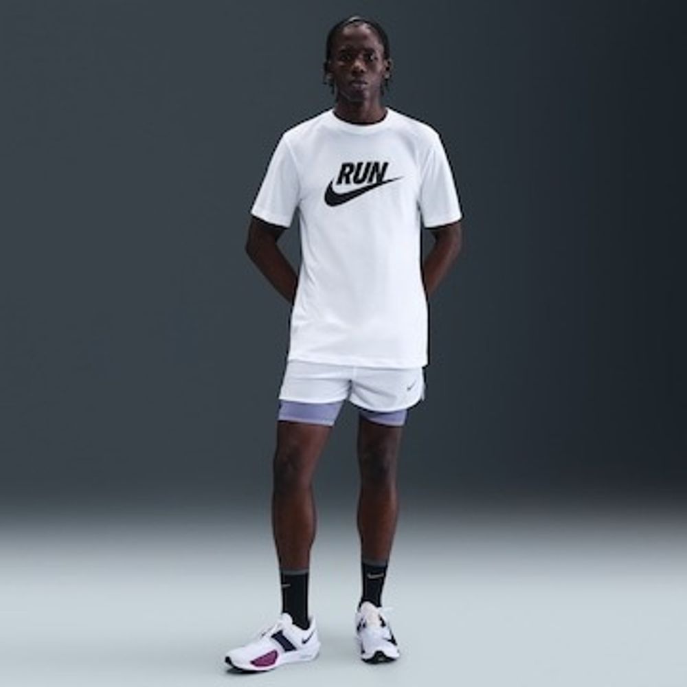 Camiseta-Nike-Dri-FIT-Run-Swoosh
