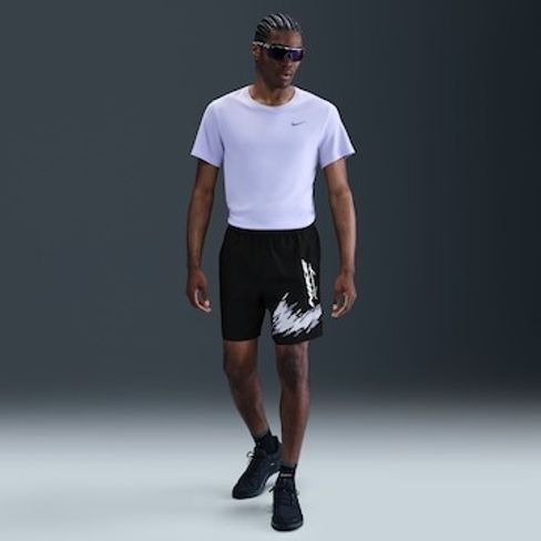 Short-Nike-Energy-Challenger