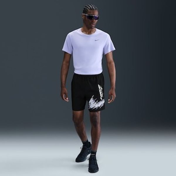Short-Nike-Energy-Challenger